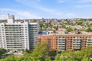360 Ocean Pkwy, Brooklyn, NY 11218 - Photo 29