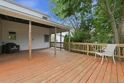 4001 Wicks Avenue, Seaford, NY 11783 - Photo 29