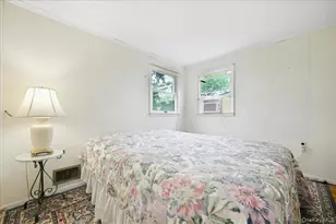 4001 Wicks Ave, Seaford, NY 11783 - Photo 23