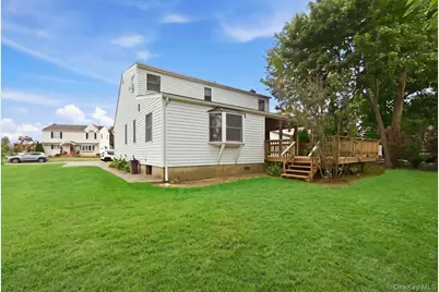 4001 Wicks Avenue, Seaford, NY 11783 - Photo 31