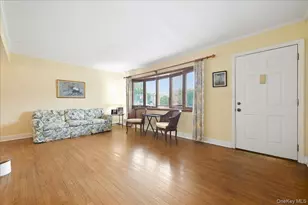4001 Wicks Ave, Seaford, NY 11783 - Photo 5