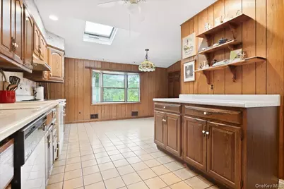4001 Wicks Avenue, Seaford, NY 11783 - Photo 11
