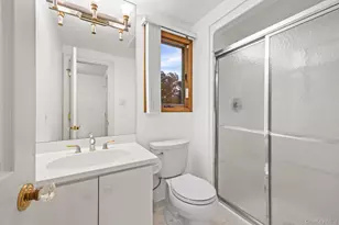 123 Old Post Dr, Hauppauge, NY 11788 - Photo 23