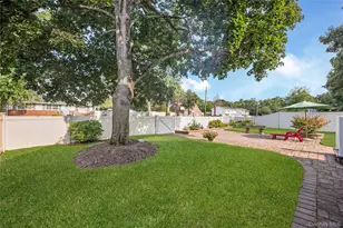 8 N 5th St, Holbrook, NY 11741 - Photo 5