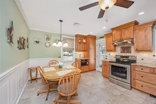 8 N 5th St, Holbrook, NY 11741 - Photo 15