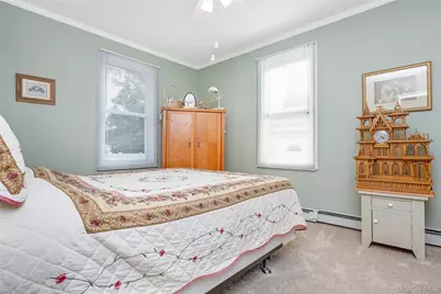 8 N 5th Street, Holbrook, NY 11741 - Photo 17