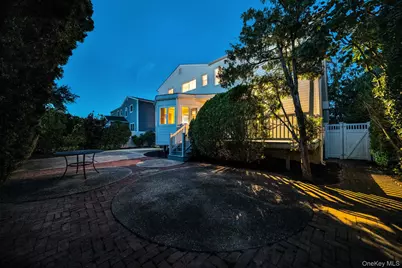 3054 Timothy Road, Bellmore, NY 11710 - Photo 5