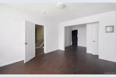 10407 94 Avenue, Ozone Park, NY 11416 - Photo 5