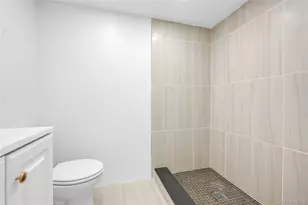 113-22 204th St, Saint Albans, NY 11412 - Photo 11