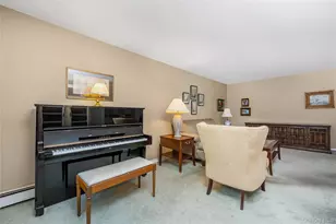 570 Broadway, Lynbrook, NY 11563 - Photo 7