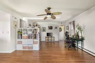 1647 Straight Path, Lindenhurst, NY 11757 - Photo 19