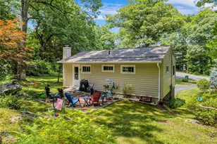 577 Wood Rd, Mahopac, NY 10541 - Photo 19