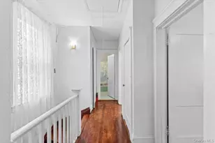 195-12 McLaughlin Ave, Hollis, NY 11423 - Photo 23