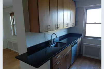 1019 Van Siclen Avenue #9-7L, Brooklyn, NY 11207 - Photo 5