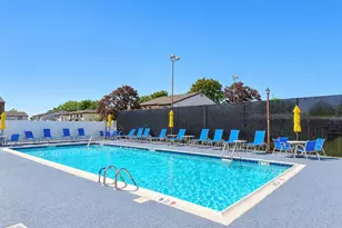 160 Cambridge Dr, Copiague, NY 11726 - Photo 29