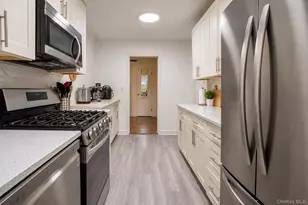16 Main St, East Rockaway, NY 11518 - Photo 11