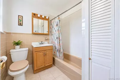 33 Claridge Avenue, Elmont, NY 11003 - Photo 19