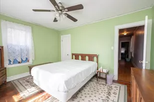 90-21 81st Rd, Glendale, NY 11385 - Photo 15
