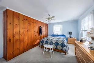 2 Dean St, Farmingdale, NY 11735 - Photo 15