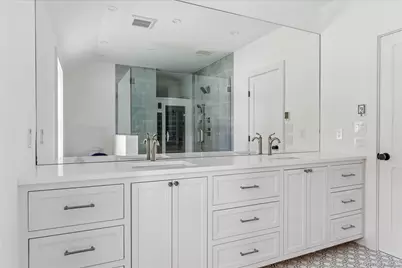 795 Bayview Avenue, Mattituck, NY 11952 - Photo 19