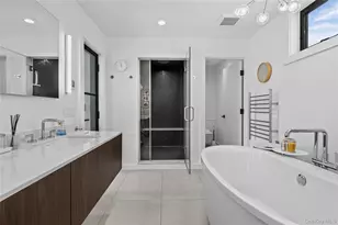 35 Wyoming Ave, Long Beach, NY 11561 - Photo 33