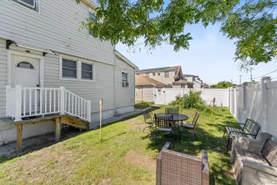 101-19 159th Avenue, Howard Beach, NY 11414 - Photo 25