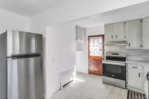 74 Bette Rd, East Meadow, NY 11554 - Photo 11