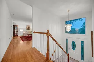 44 Hillside Ln, New Rochelle, NY 10804 - Photo 5