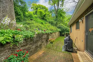44 Hillside Ln, New Rochelle, NY 10804 - Photo 27