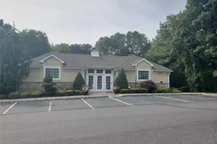 41 Sunflower Ridge Rd, South Setauket, NY 11720 - Photo 35