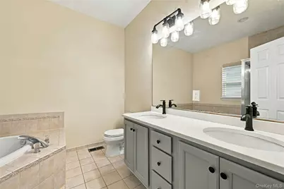 41 Sunflower Ridge Road, South Setauket, NY 11720 - Photo 17