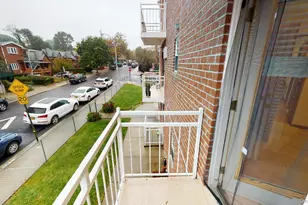 67-08 Exeter St, Forest Hills, NY 11375 - Photo 41
