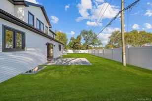 99 Slate Ln, Levittown, NY 11756 - Photo 45
