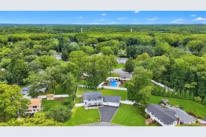 4 Bud Court, East Setauket, NY 11733 - Photo 3