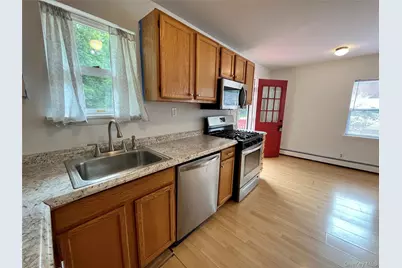29 Genung Street, Middletown, NY 10940 - Photo 3