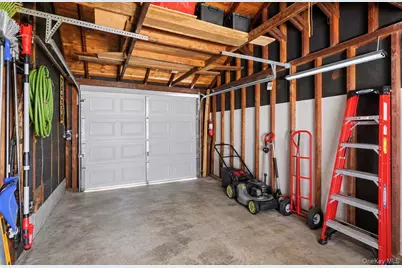 25 Hayes Street, Kingston, NY 12401 - Photo 33