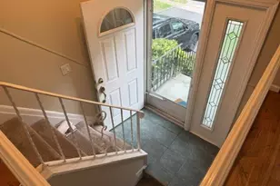 22 Cedar St, Syosset, NY 11791 - Photo 11