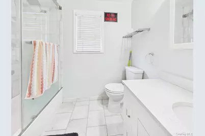 3147 Waterbury Avenue, Bronx, NY 10465 - Photo 11