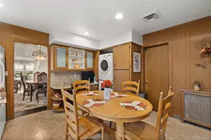 388 S 2nd St, Lindenhurst, NY 11757 - Photo 7