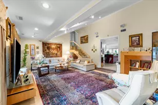 15 Hillcrest Dr, Great Neck, NY 11021 - Photo 15