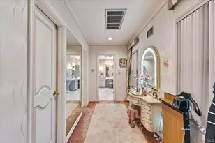 15 Hillcrest Dr, Great Neck, NY 11021 - Photo 29