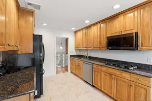 2919 Bond Dr, Merrick, NY 11566 - Photo 5