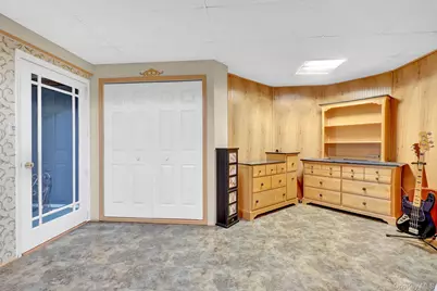 6 Patricks Way, Saint James, NY 11780 - Photo 27