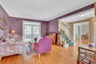 6 Patricks Way, Saint James, NY 11780 - Photo 5