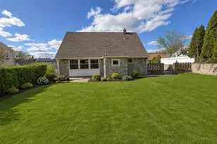 102 Mountaindale Rd, Yonkers, NY 10710 - Photo 13