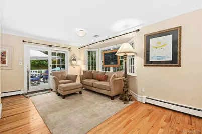 111 Red Oak Court, Port Jefferson, NY 11777 - Photo 7