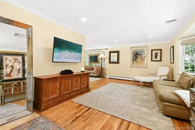 111 Red Oak Court, Port Jefferson, NY 11777 - Photo 9