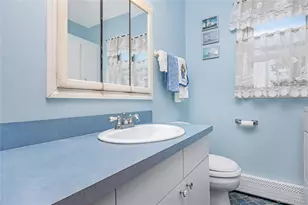 26 Dawes Ave, Amityville, NY 11701 - Photo 9