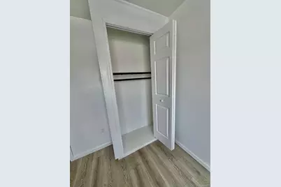 320 Jericho Turnpike #2F, Floral Park, NY 11001 - Photo 5