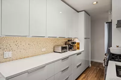 151-31 88th Street #3C, Howard Beach, NY 11414 - Photo 9